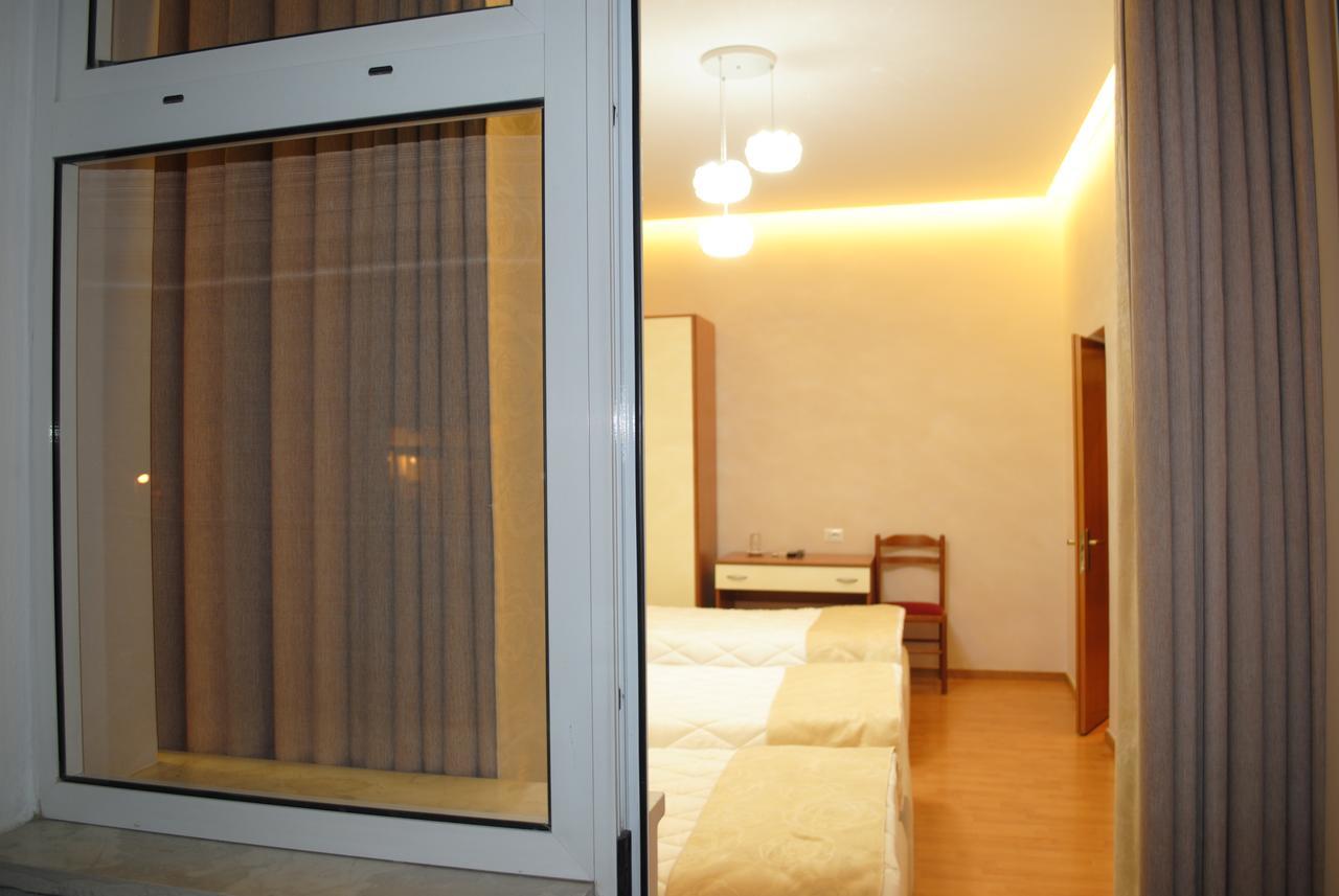 Hotel Palma Tirana Exterior photo