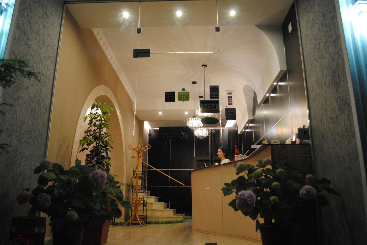 Hotel Palma Tirana Exterior photo