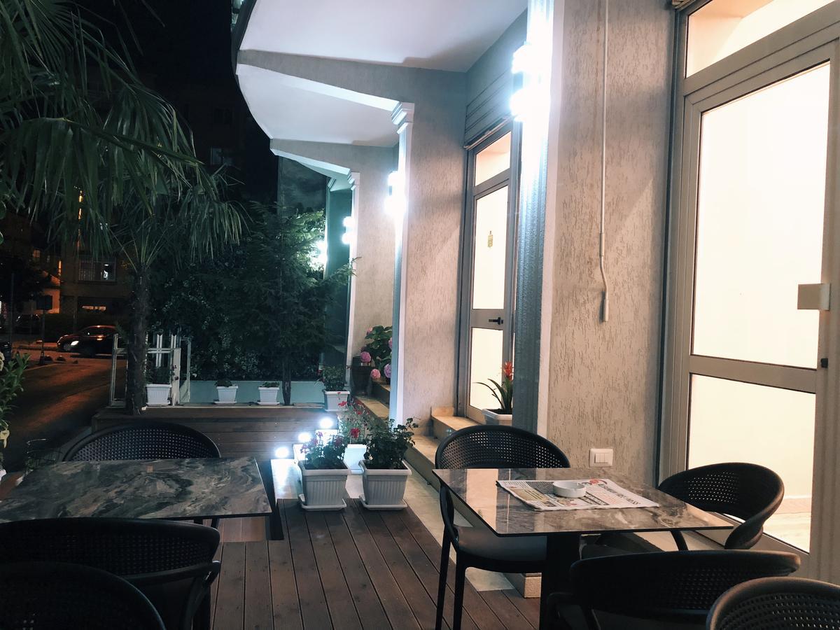 Hotel Palma Tirana Exterior photo