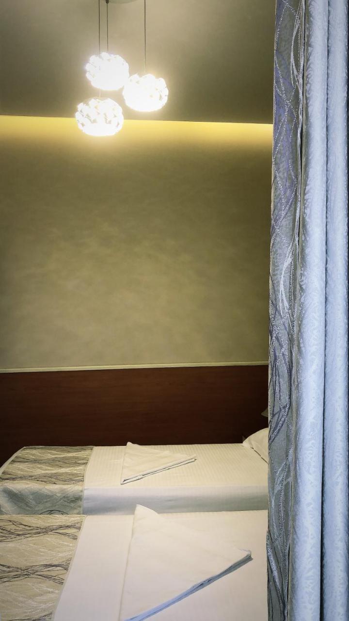 Hotel Palma Tirana Exterior photo